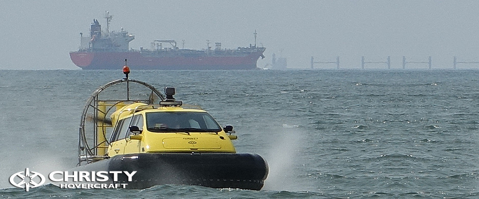 Christy 5143 в Индии Hovercraft Christy 5143
